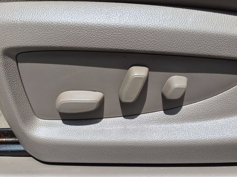 Used 2020 Chevrolet Tahoe LT AWD/4WD image 16