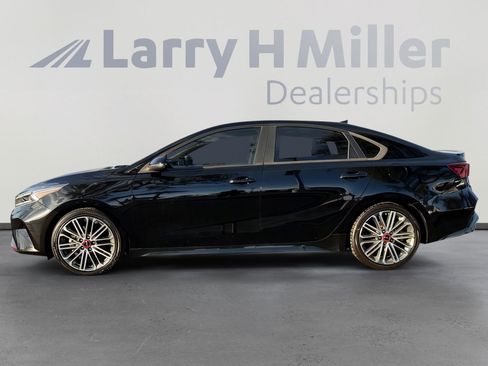 Used 2023 Kia Forte GT w/ GT2 Package image 3