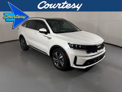 Used 2023 Kia Sorento SX Prestige w/ Panoramic Sunroof Package