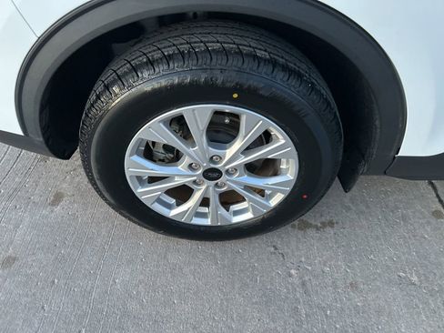 Used 2023 Ford Escape Active image 32