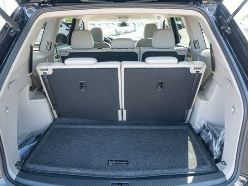 New 2026 Volkswagen Atlas SE FWD image 36