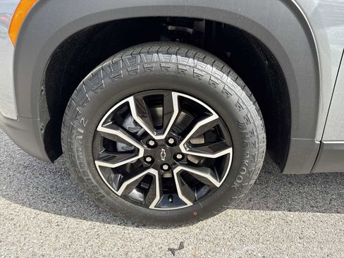 New 2025 Chevrolet TrailBlazer ACTIV w/ Convenience Package image 12