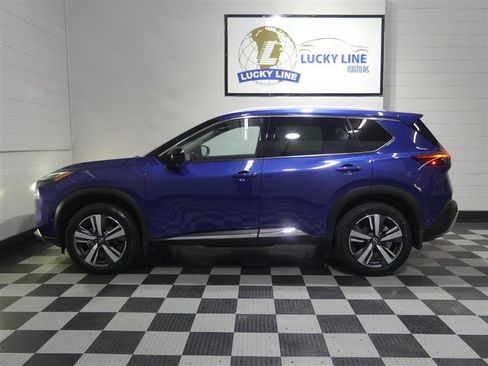 Used 2023 Nissan Rogue Platinum w/ Platinum Premium Package AWD/4WD image 7