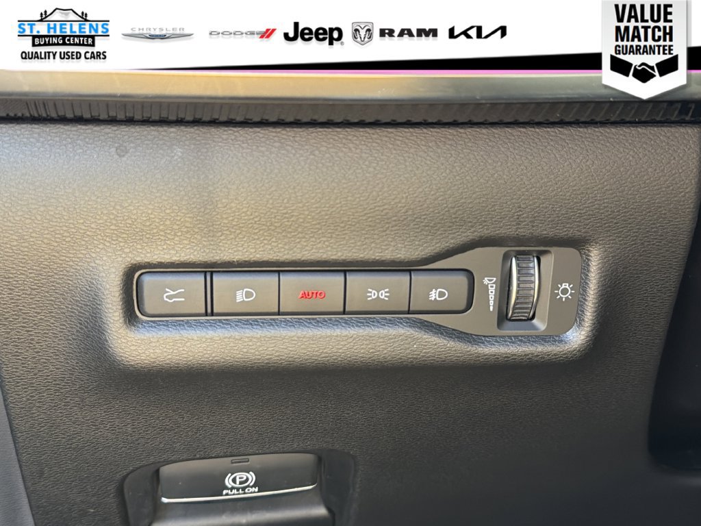 Used 2024 Jeep Wagoneer Launch Edition AWD/4WD image 18