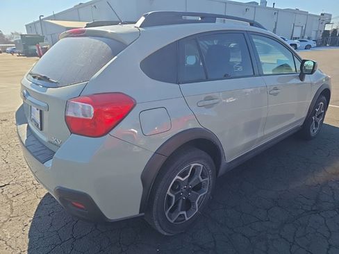 Used 2014 Subaru Crosstrek 2.0i Premium w/ Moonroof Package image 5