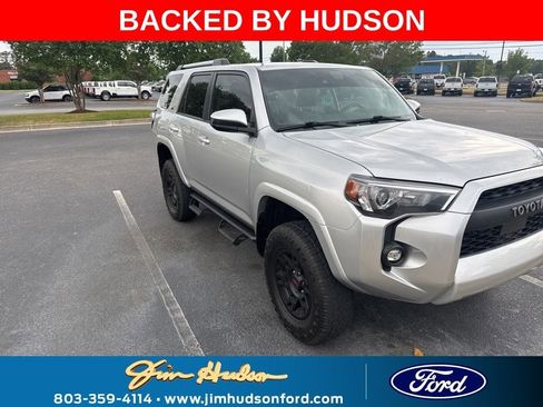 Used 2022 Toyota 4Runner SR5 AWD/4WD image 1