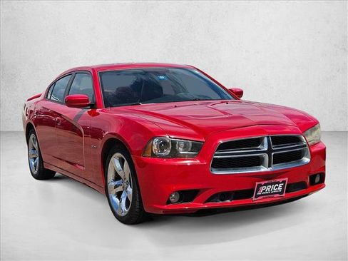 Used 2012 Dodge Charger R/T RWD image 3