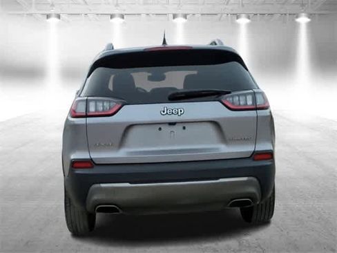 Used 2019 Jeep Cherokee Limited image 7