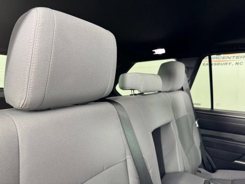 Used 2025 Toyota Sequoia SR5 AWD/4WD image 33