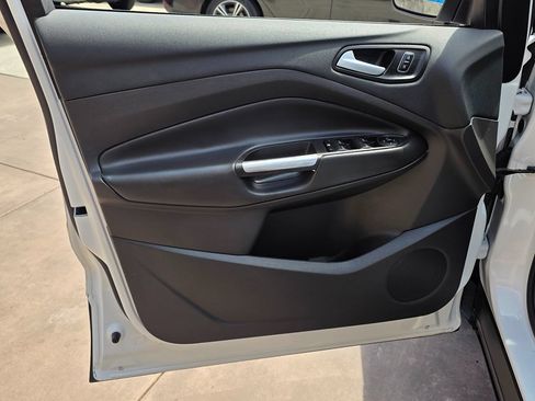 Used 2018 Ford Escape SEL FWD image 26