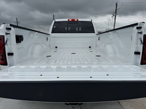 New 2026 RAM 3500 Tradesman AWD/4WD image 13