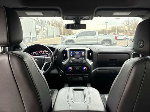 Used 2020 Chevrolet Silverado 1500 LT Trail Boss image 20