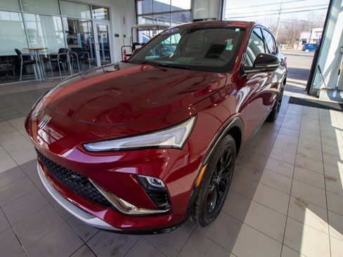 Certified 2024 Buick Envista Sport Touring w/ Convenience I Package image 2