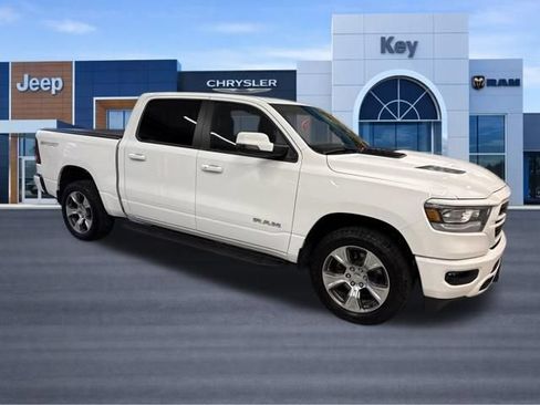 Used 2023 RAM 1500 Laramie AWD/4WD image 10