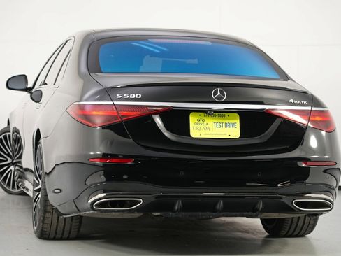 Used 2023 Mercedes-Benz S 580 4MATIC Sedan image 6