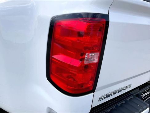 Used 2016 GMC Sierra 3500 Denali w/ Duramax Plus Package image 25