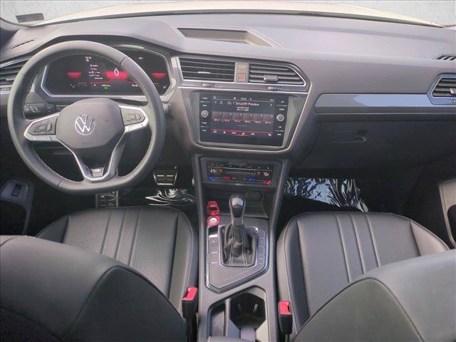 Used 2023 Volkswagen Tiguan SE R-Line FWD image 17