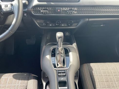 Certified 2025 Honda HR-V Sport image 11
