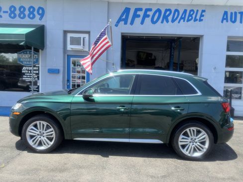 Used 2019 Audi Q5 2.0T Premium Plus w/ Premium Plus Package AWD/4WD image 5