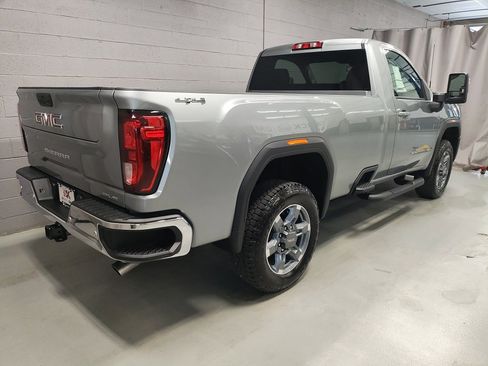 New 2025 GMC Sierra 2500 SLE w/ SLE Convenience Package image 2