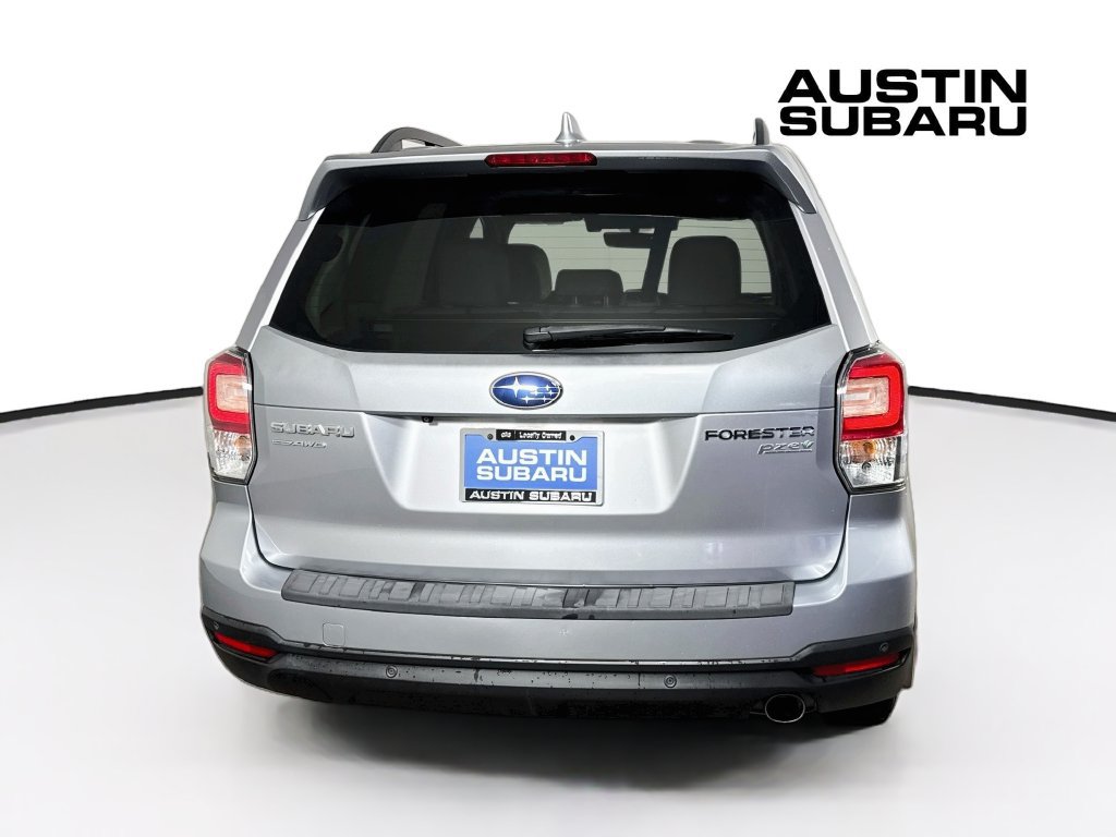 Used 2017 Subaru Forester 2.5i Limited AWD/4WD image 6