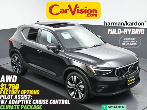 Used 2024 Volvo XC40 B5 Ultimate w/ Protection Package Premier image 1