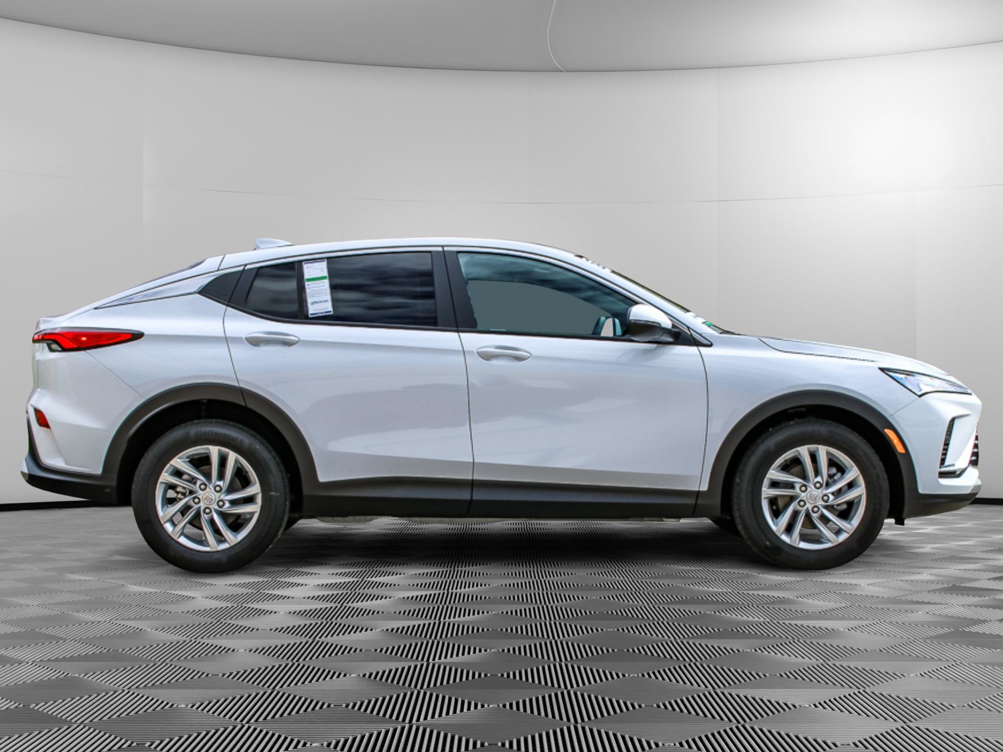 New 2026 Buick Envista Preferred FWD image 2