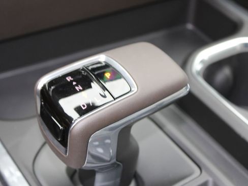 New 2026 Chevrolet Silverado 1500 LTZ w/ Z71 Off-Road Package image 42