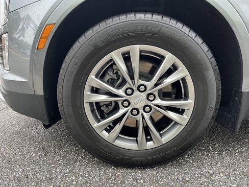 Used 2021 Cadillac XT5 Premium Luxury image 10