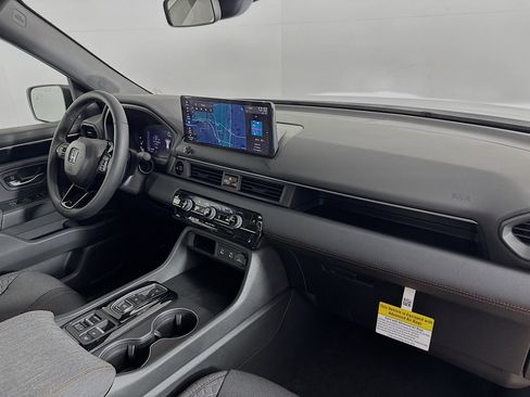 New 2026 Honda Pilot Sport image 37