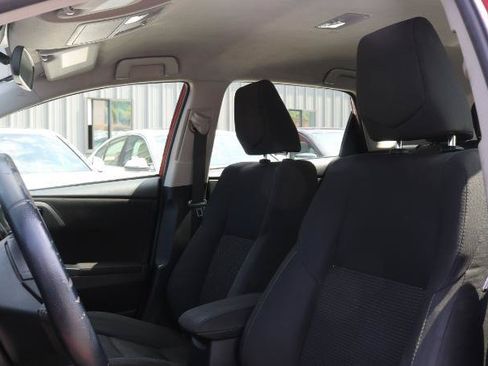 Used 2018 Toyota Corolla iM FWD image 8