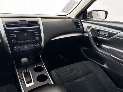 Used 2015 Nissan Altima 2.5 S w/ Power Driver Seat Package image 28