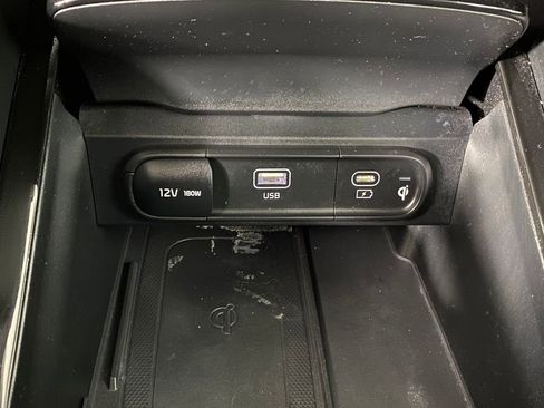 Certified 2023 Kia Telluride S w/ S Sunroof Package image 23