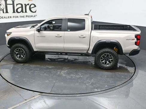 New 2026 Chevrolet Colorado ZR2 w/ Technology Package image 21