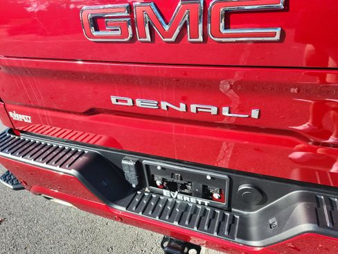 Certified 2024 GMC Sierra 1500 Denali image 4