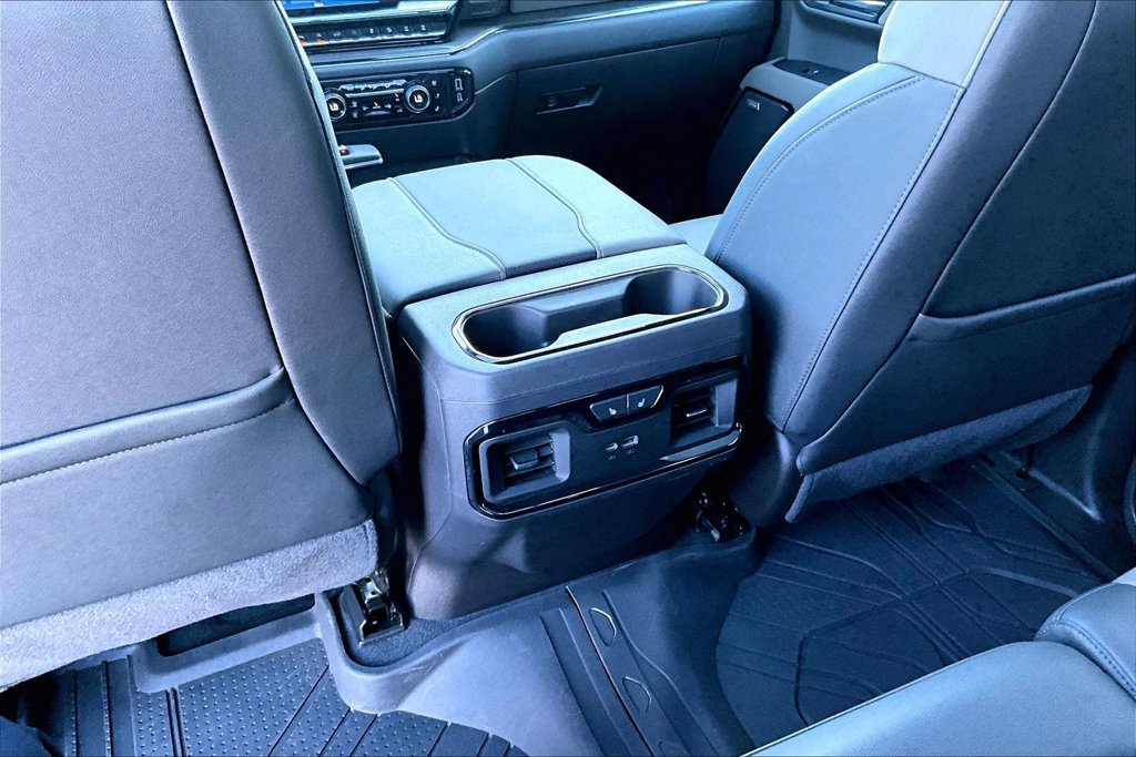Used 2024 Chevrolet Silverado 1500 ZR2 w/ Technology Package AWD/4WD image 14