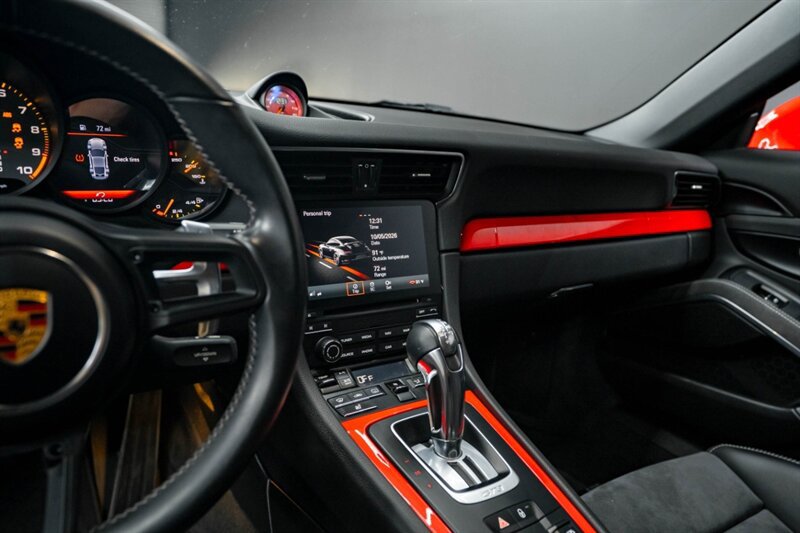 Used 2018 Porsche 911 GT3 w/ Sport Chrono Package RWD image 27