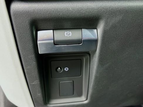 Certified 2023 Land Rover Defender 110 S image 32