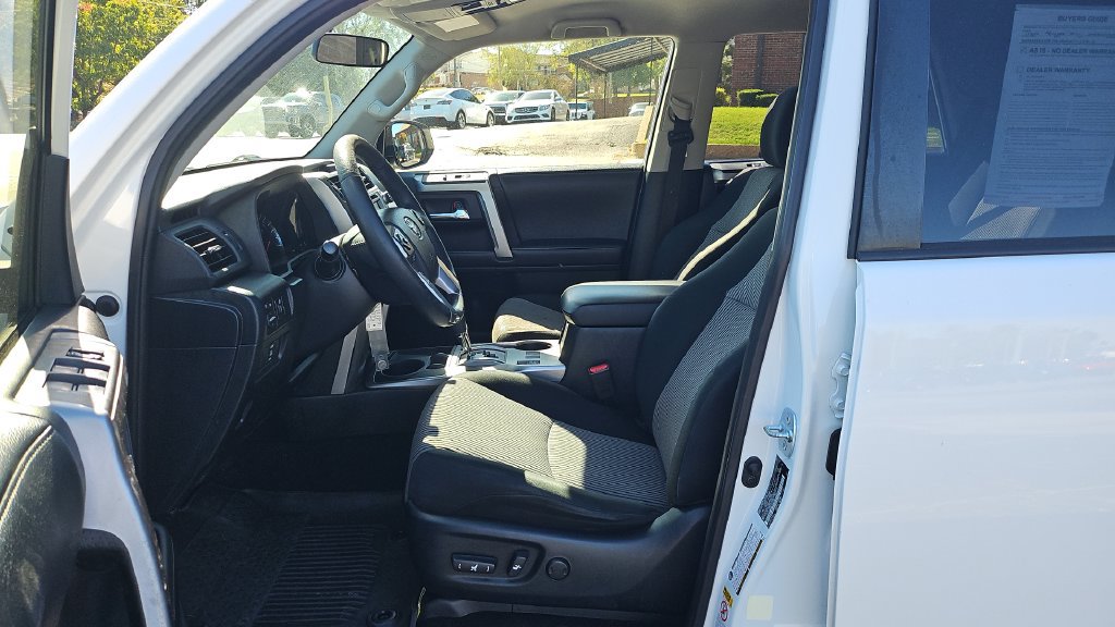Used 2019 Toyota 4Runner SR5 RWD image 5