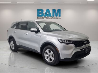 Used 2022 Kia Sorento LX