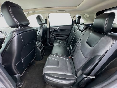 Used 2020 Ford Edge Titanium w/ Equipment Group 301A image 16