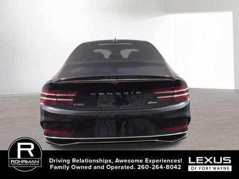 Used 2025 Genesis G80 2.5T image 8