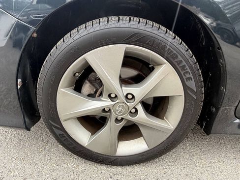 Used 2014 Toyota Camry SE FWD image 15