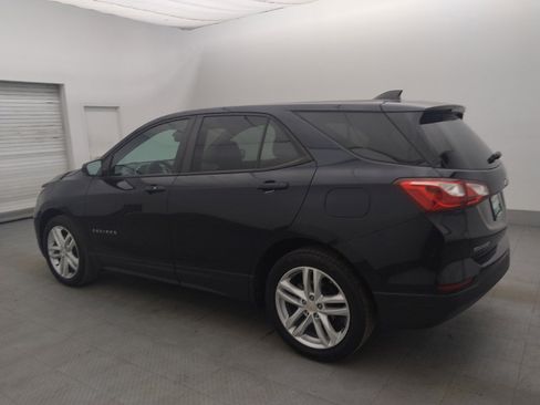 Used 2021 Chevrolet Equinox LS w/ LS Convenience Package FWD image 3