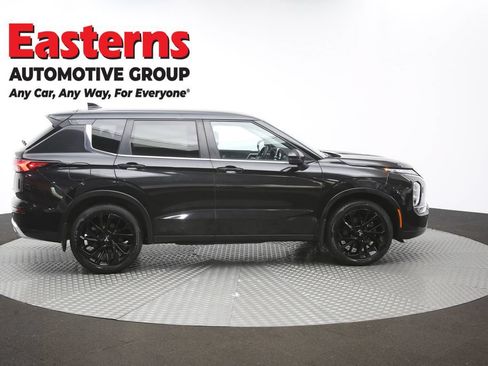 Used 2024 Mitsubishi Outlander SE AWD/4WD image 44