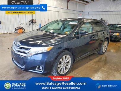 Used 2013 Toyota Venza LE w/ LE Convenience Pkg