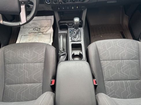 Used 2016 Toyota Tacoma 4x4 Double Cab image 21