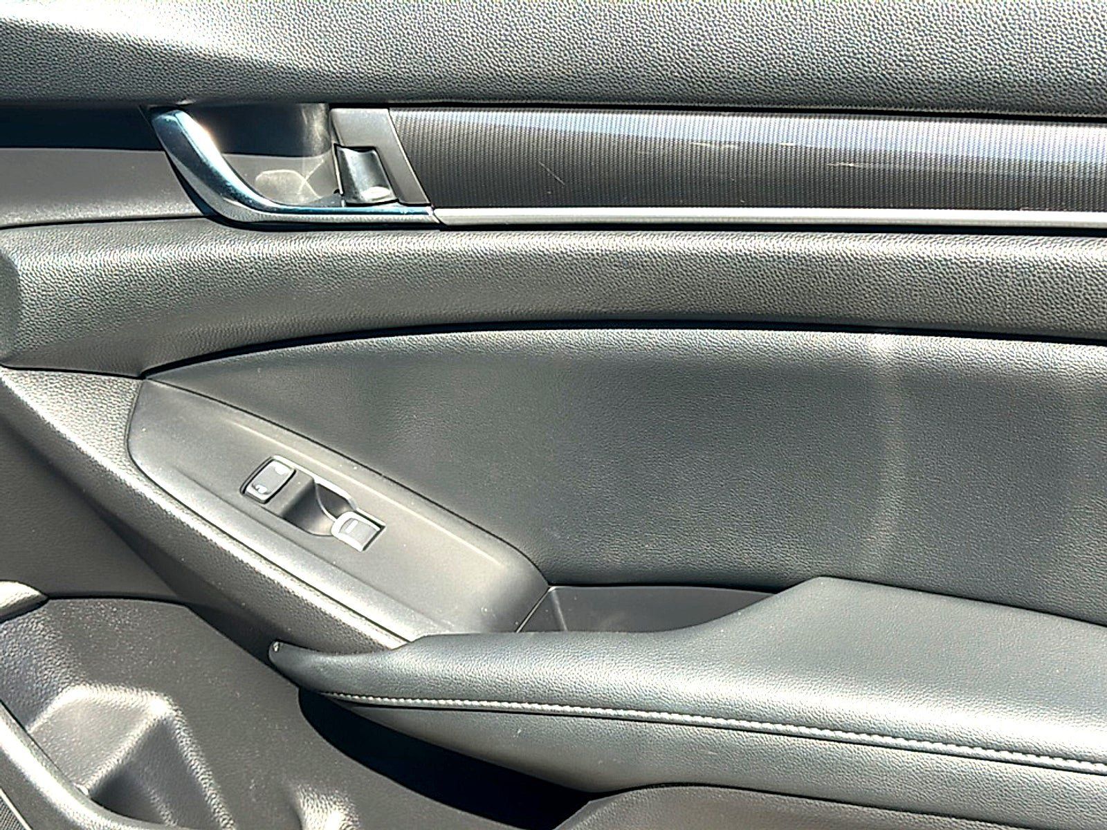 Used 2021 Honda Accord Sport Special Edition image 27