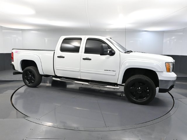 Used 2013 GMC Sierra 2500 SLE AWD/4WD image 2