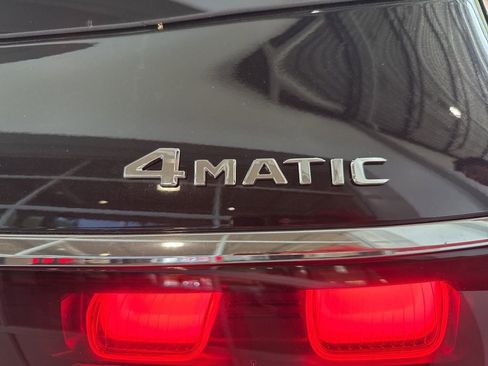 Certified 2025 Mercedes-Benz GLS 450 4MATIC image 33